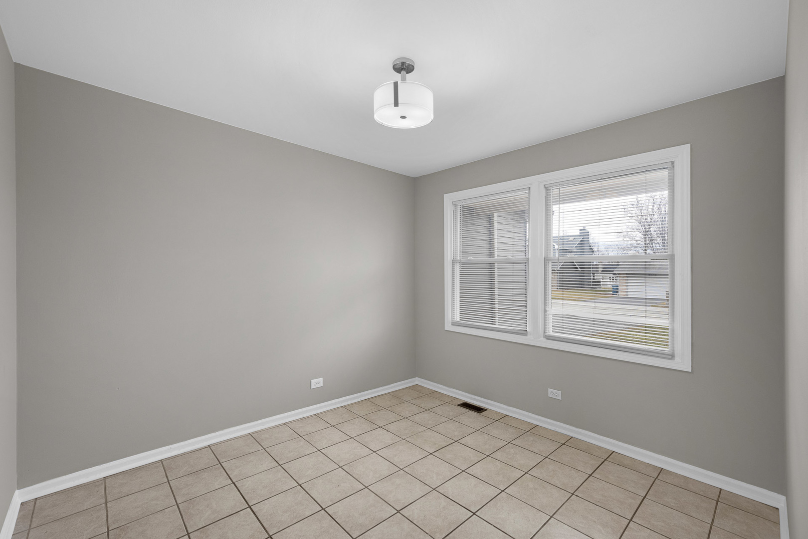 3497 Ronald Road Crete, IL 60417 - Photo 11 of 17 a view of an empty room and window