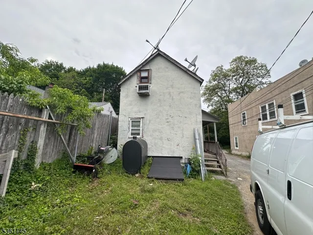$150,000 | 52 High Street, Franklin, NJ 07416