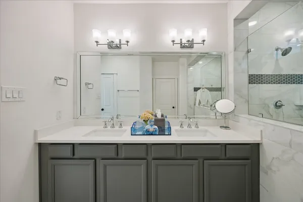 $699,000 | 2512 Swang Pl., Houston, TX 77008