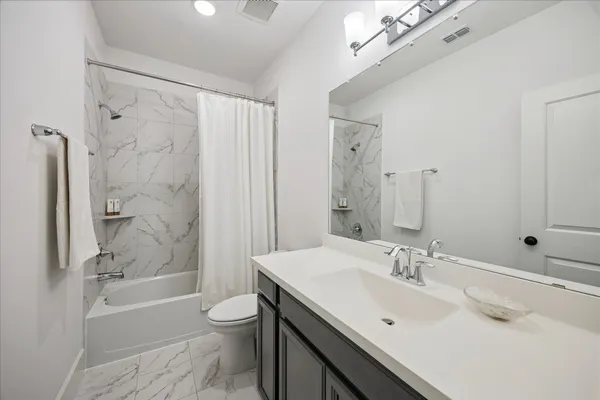 $699,000 | 2512 Swang Pl., Houston, TX 77008