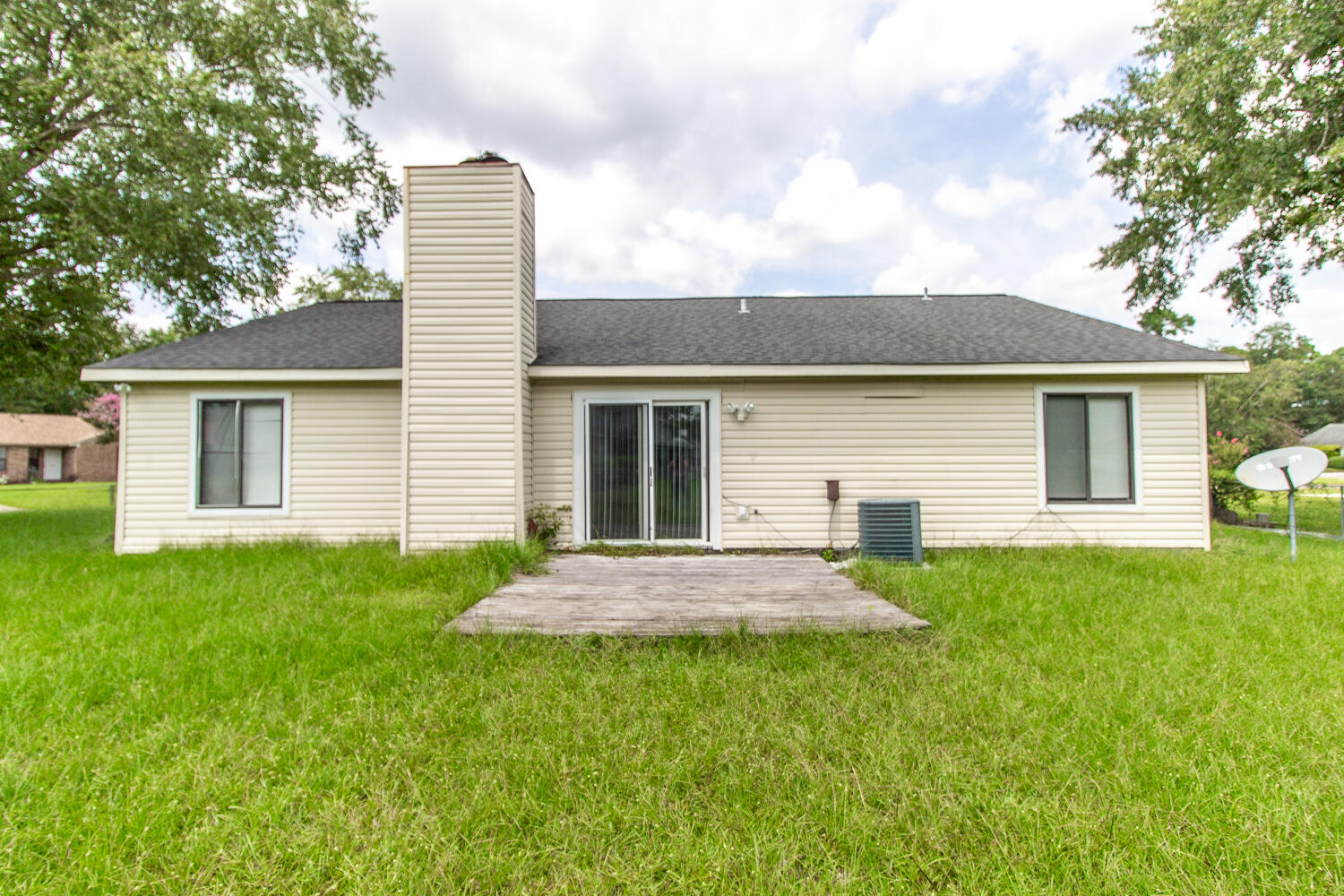 103 Tomahawk Drive Summerville, SC 29486 - Photo 17 of 18 IMG_2280