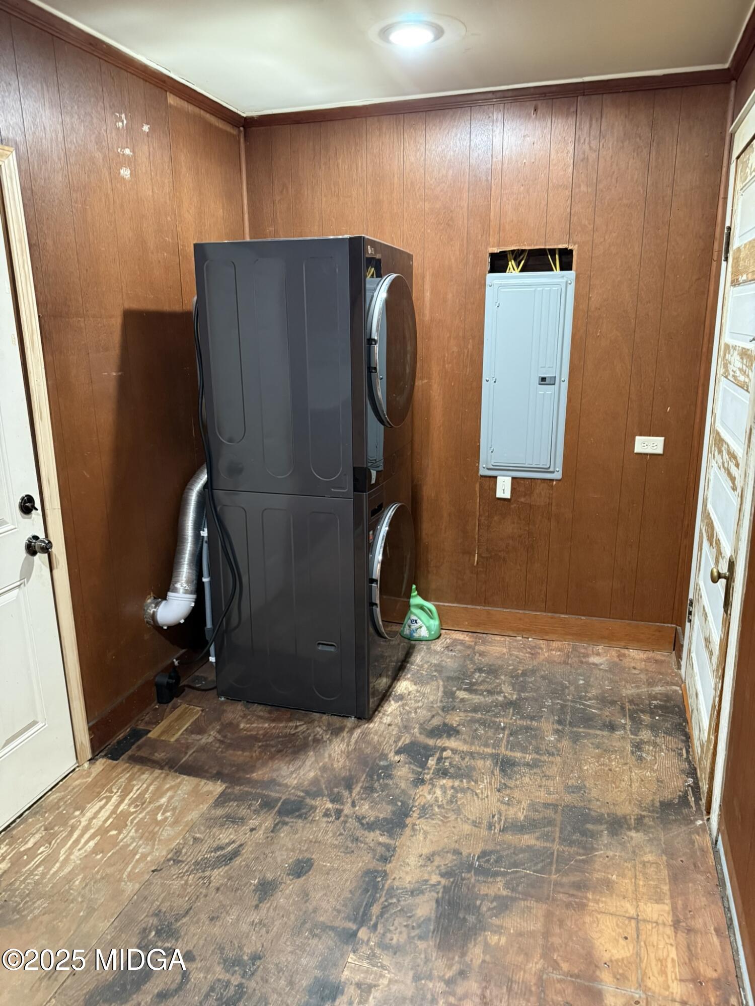 3020 Millerfield Road Macon, GA 31217 - Photo 13 of 20 a view of a storage & utility room