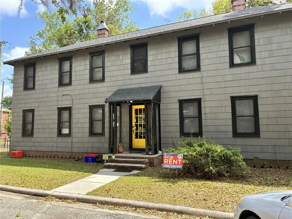 $995 | 707 Northwest 2nd Avenue, Unit 102, Gainesville, FL 32601