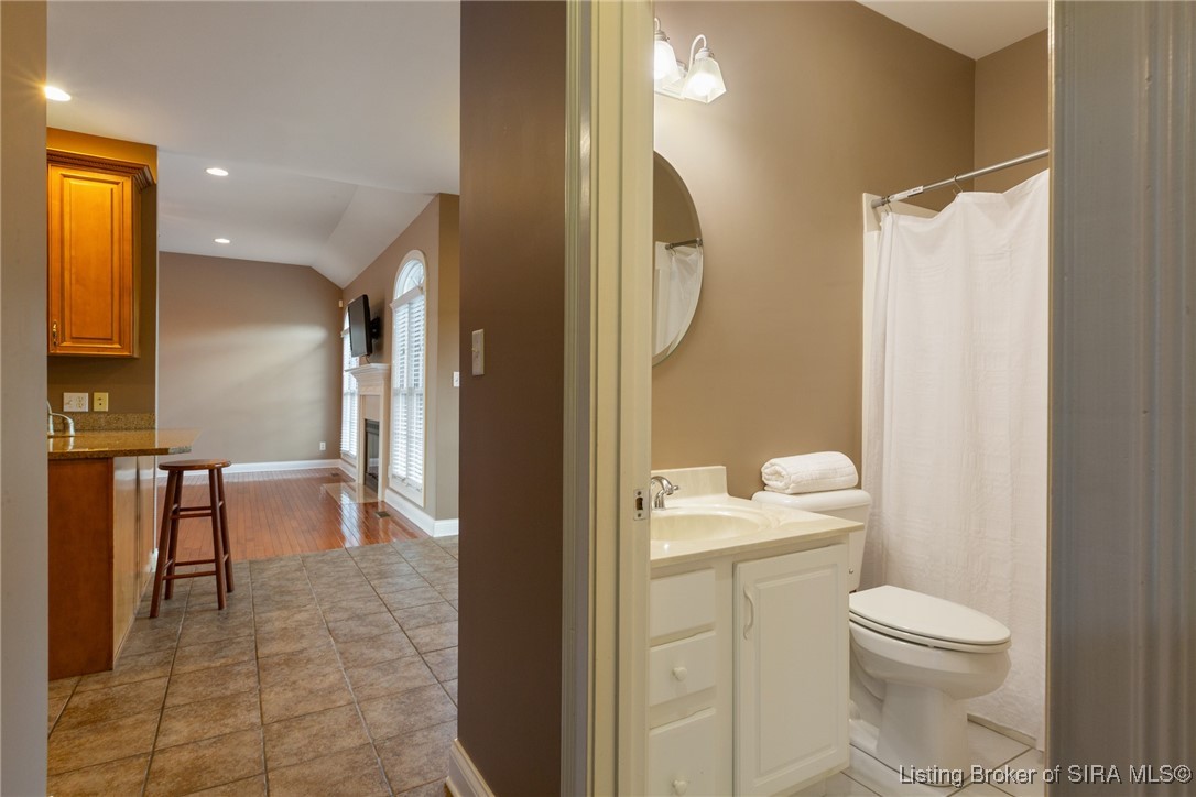 6201 Cherry Grove Court Georgetown, IN 47122 - Photo 38 of 87 full bathroom