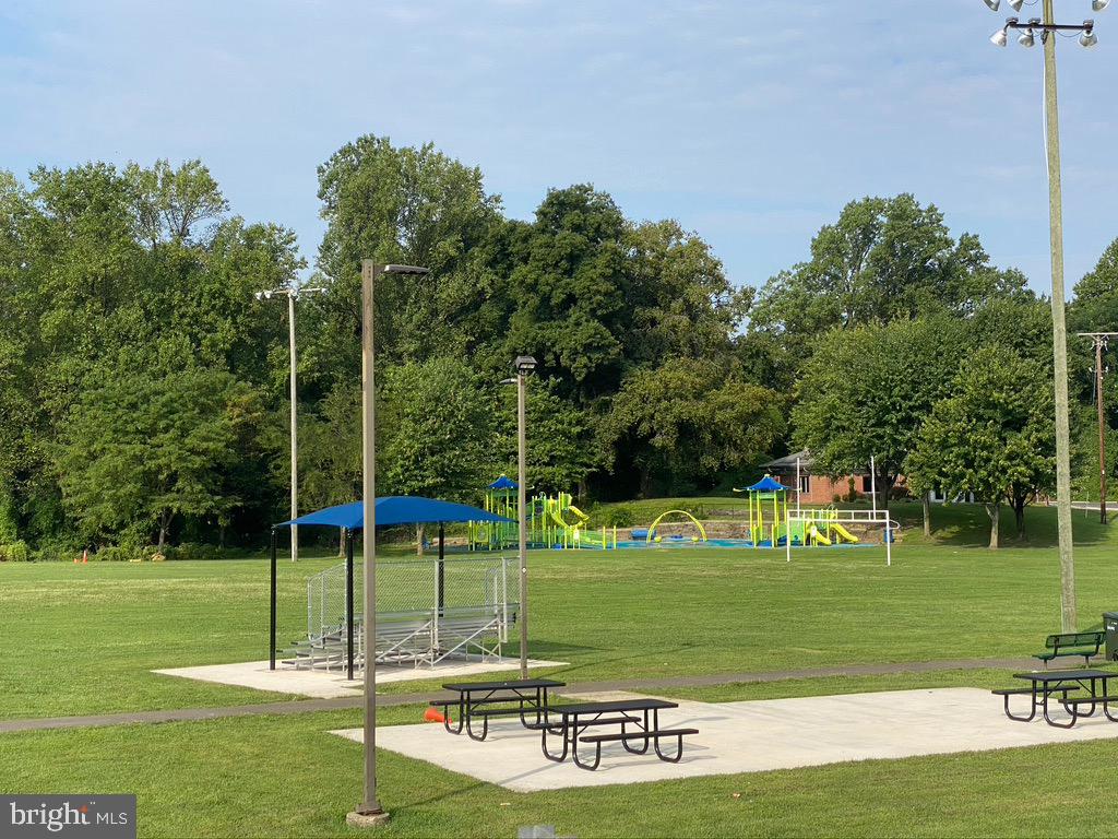 1208 Brooke Road Capitol Heights, MD 20743 - Photo 48 of 51