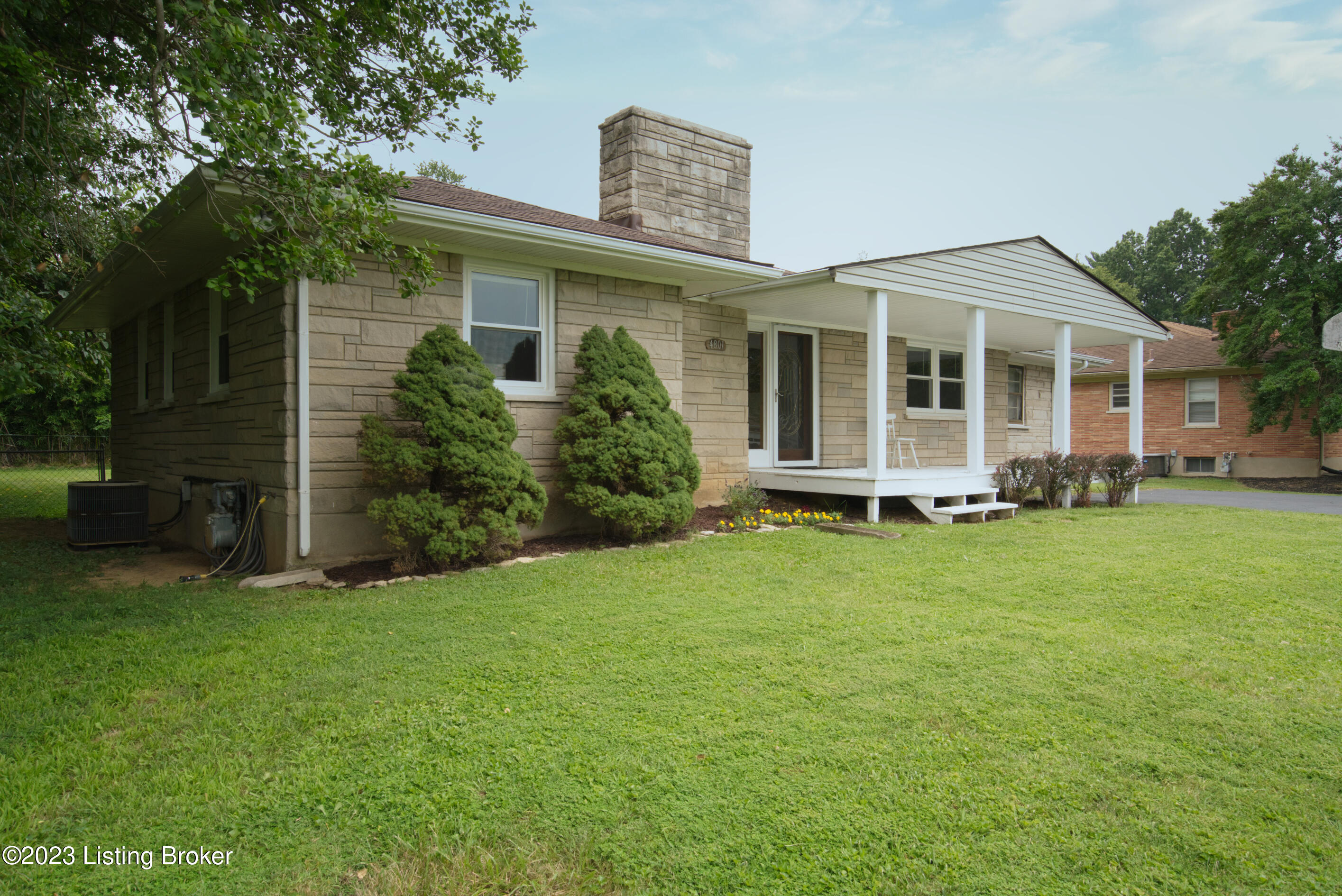 4801 Clarmar Road Louisville, KY 40299 - Photo 12 of 47 FIT PIX 3570-1890 5100-2700__DSC2641_9
