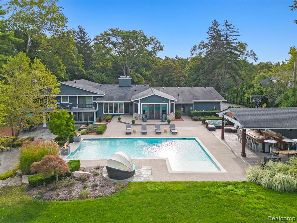4906 Charing Cross Road Bloomfield Hills, MI 48304 - Photo 44 of 87 Gallery Image 44