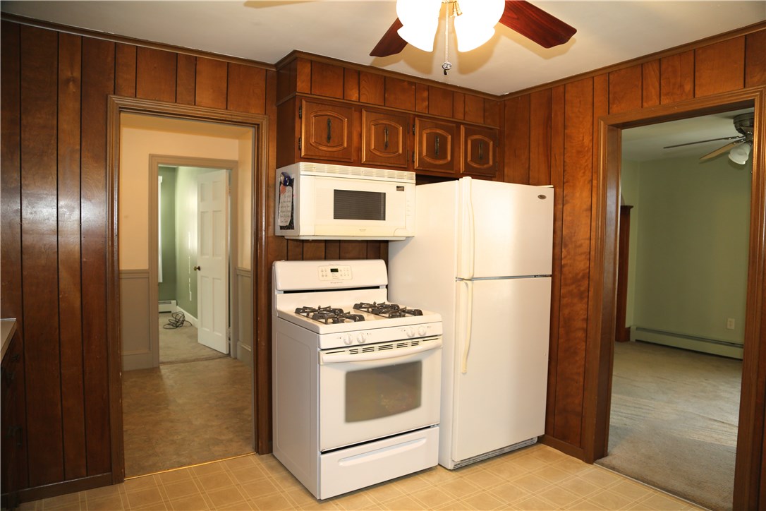 49 Scarborough Road Pawtucket, RI 02861 - Photo 5 of 21 Gallery Image 5