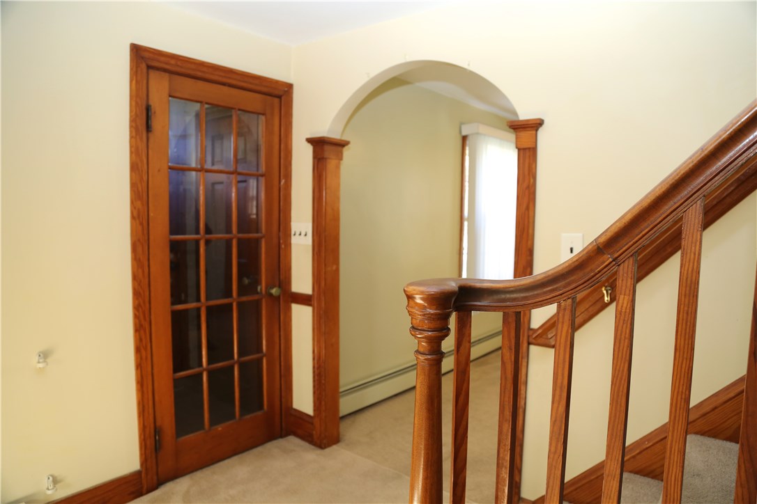 49 Scarborough Road Pawtucket, RI 02861 - Photo 10 of 21 Gallery Image 10