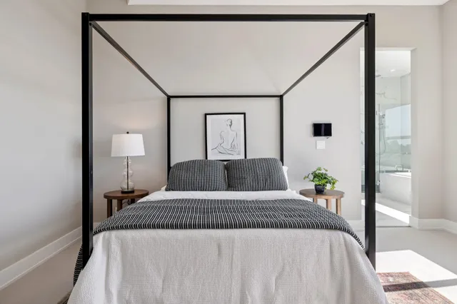 $2,798,000 | 25 Diablo Drive, Oakland, CA 94611