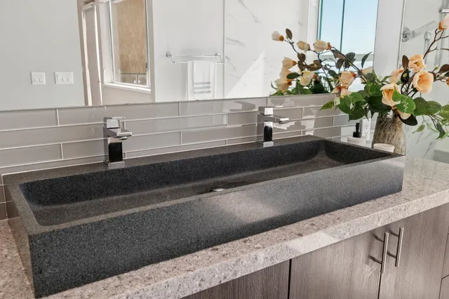 $2,798,000 | 25 Diablo Drive, Oakland, CA 94611