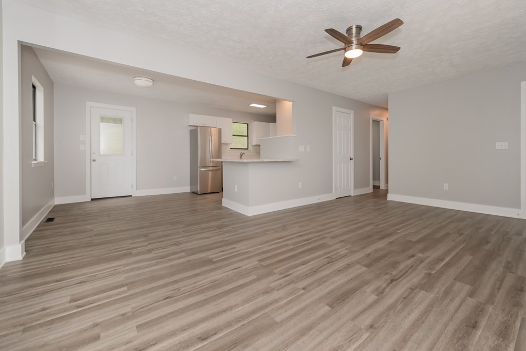 869 Sugar Loaf Road Sevierville, TN 37876 - Photo 8 of 36 Gallery Image 8