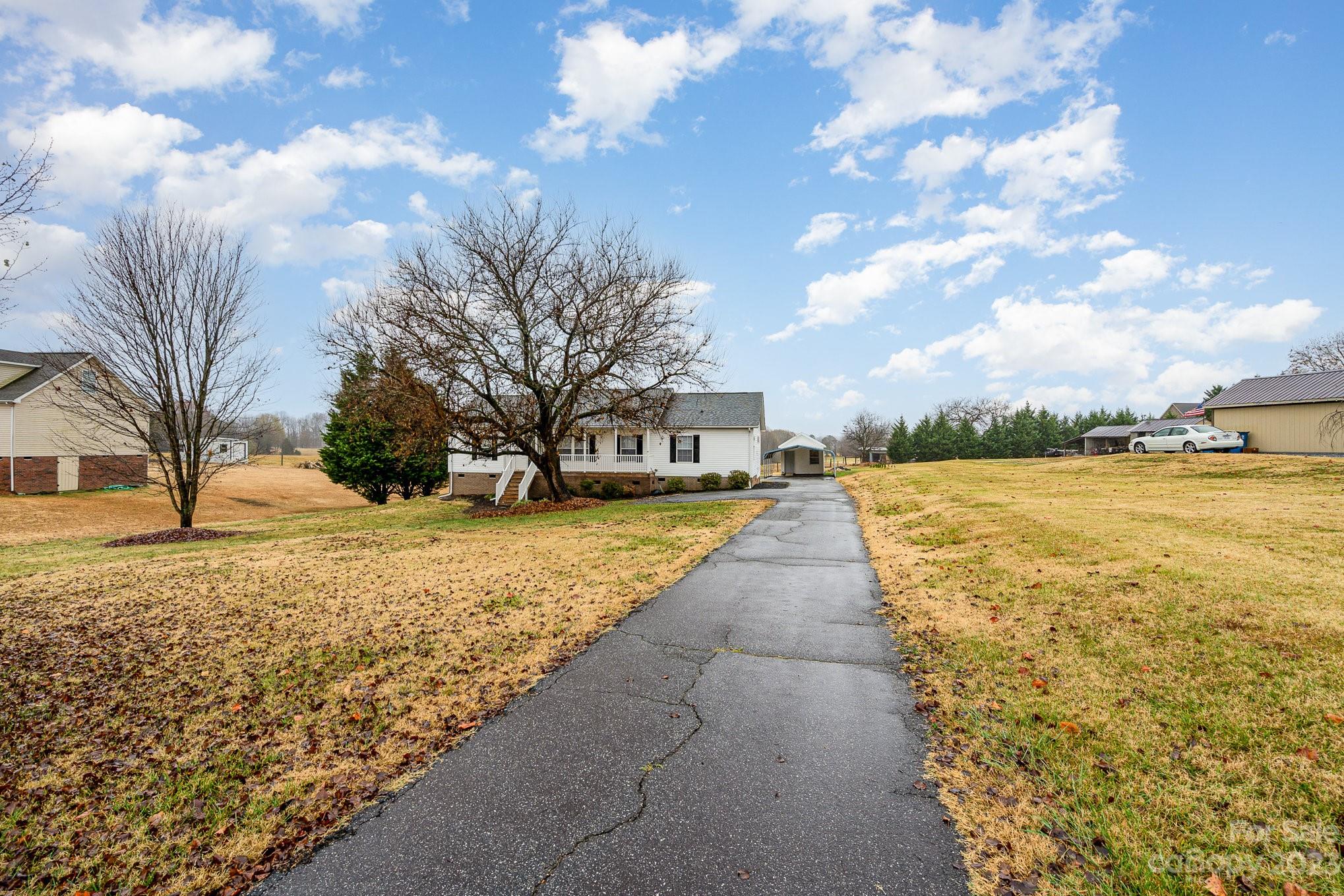 1157 Shiloh Road Claremont, NC 28610 - Photo 4 of 34 Gallery Image 4