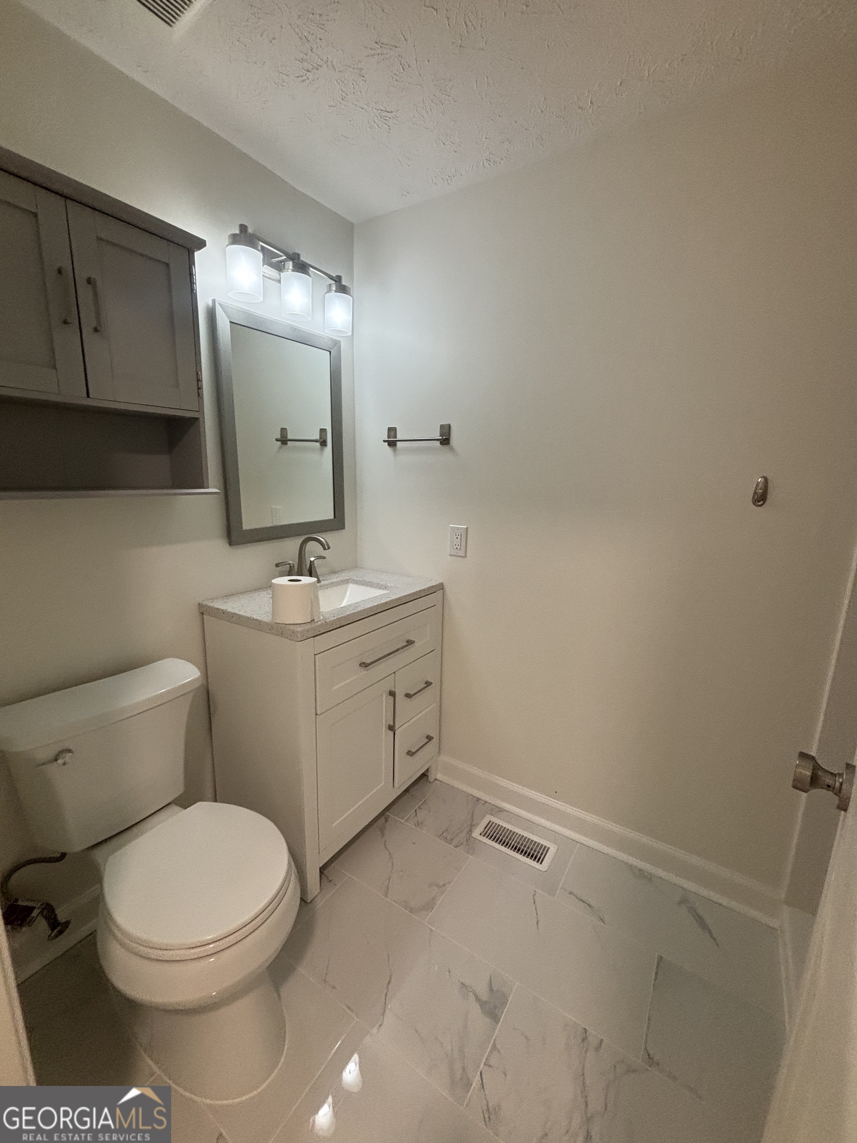 2215 Ranch Trail Norcross, GA 30071 - Photo 5 of 12
