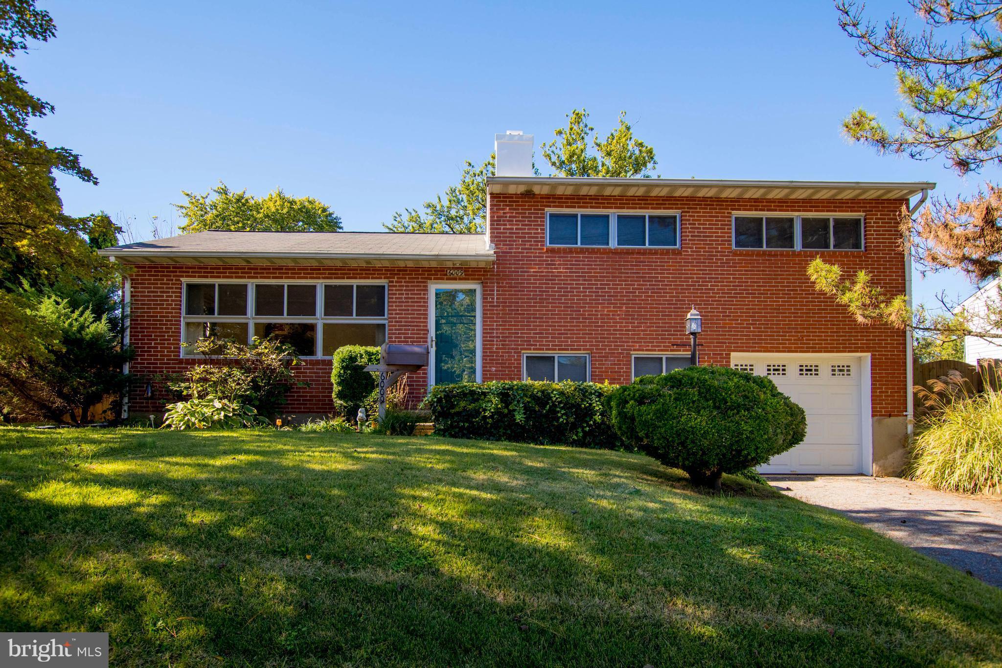 6009 Johnnycake Road Baltimore, MD 21228 - Photo 2 of 27