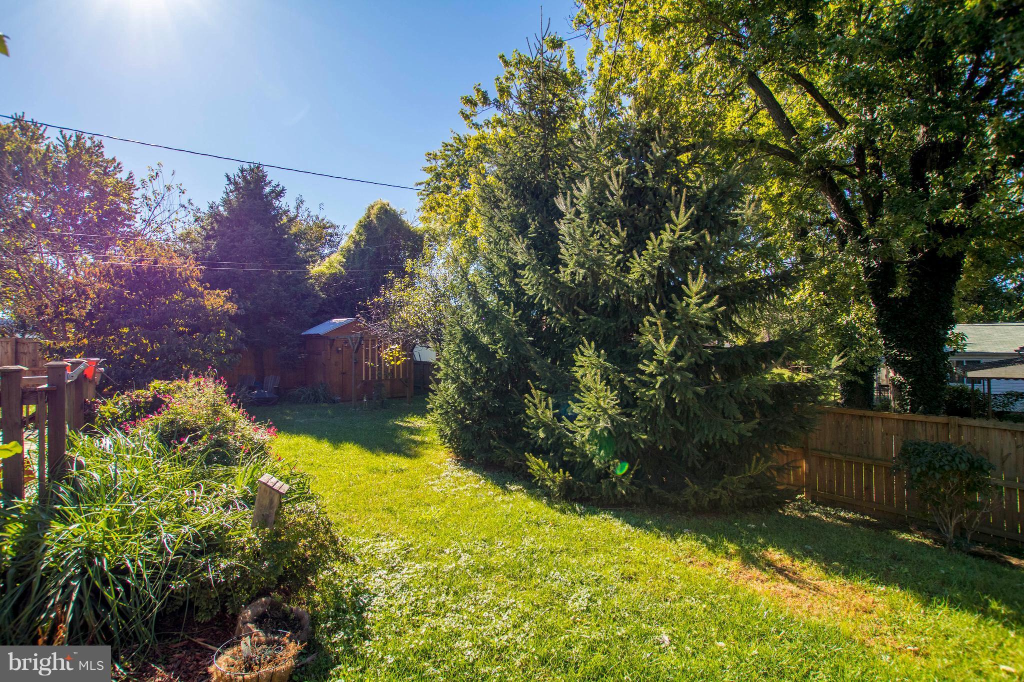 6009 Johnnycake Road Baltimore, MD 21228 - Photo 23 of 27