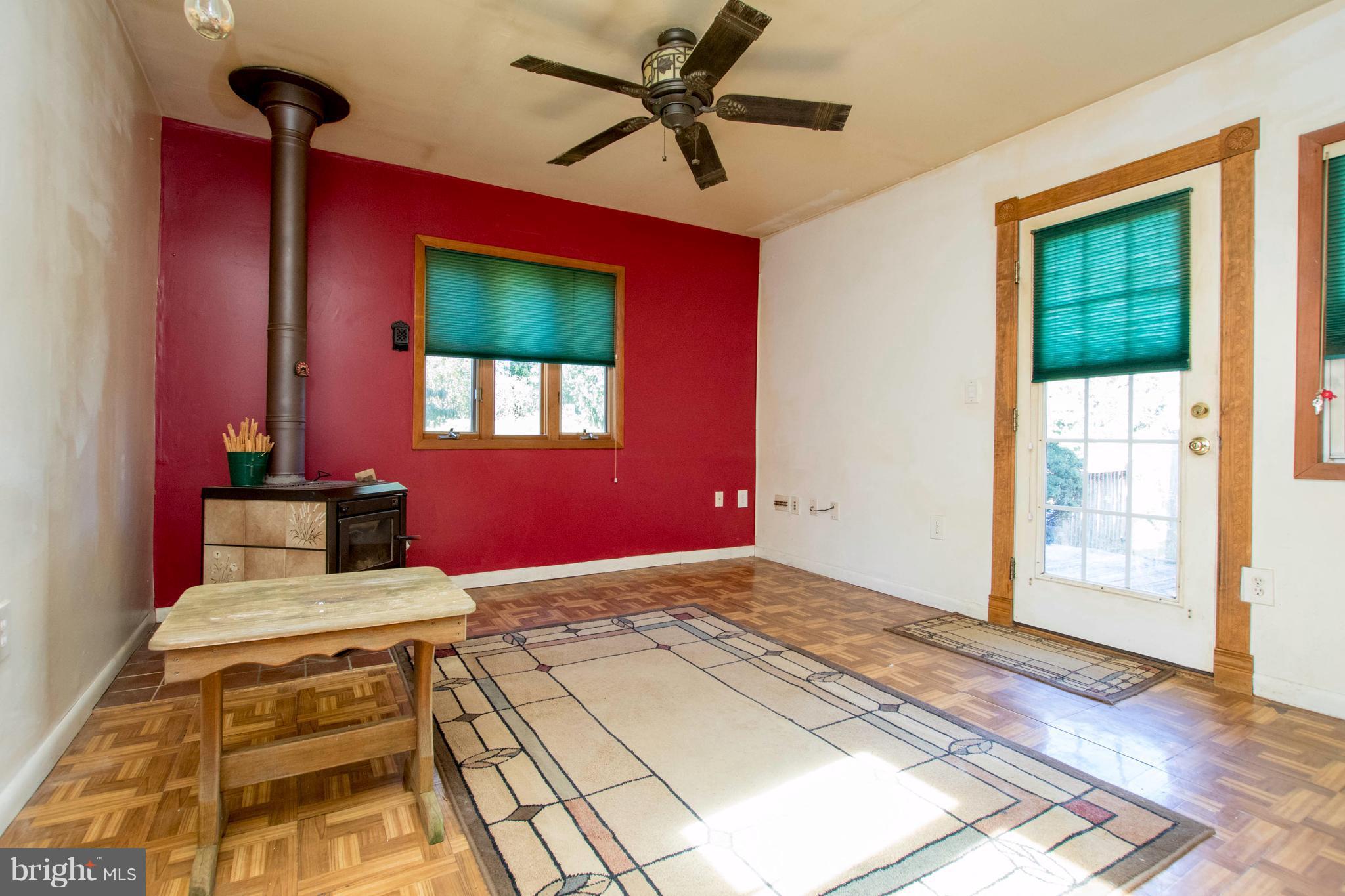 6009 Johnnycake Road Baltimore, MD 21228 - Photo 10 of 27