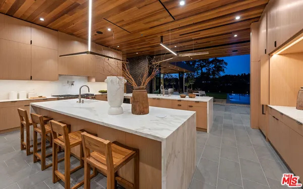 $110,000 | 9705 Oak Pass Road, Beverly Hills, CA 90210