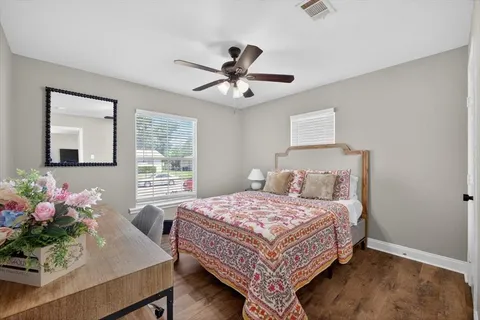 $260,000 | 6828 Greenlee Street, Fort Worth, TX 76112