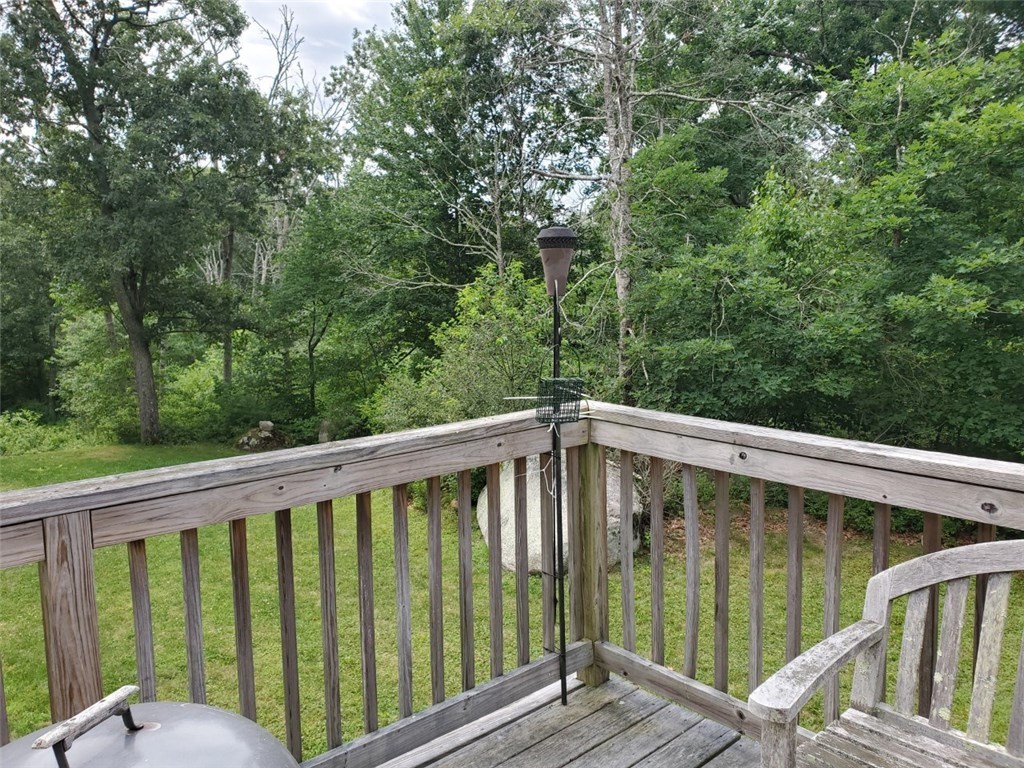 58 Hopkinton Hill Road Hopkinton, RI 02832 - Photo 8 of 24 Gallery Image 8