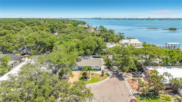 $4,200 | 8270 30th Avenue North, St. Petersburg, FL 33710