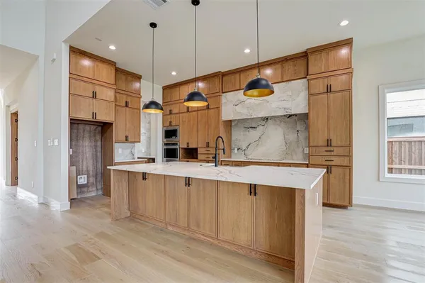 $1,100,000 | 1329 Whitley Road, Keller, TX 76248