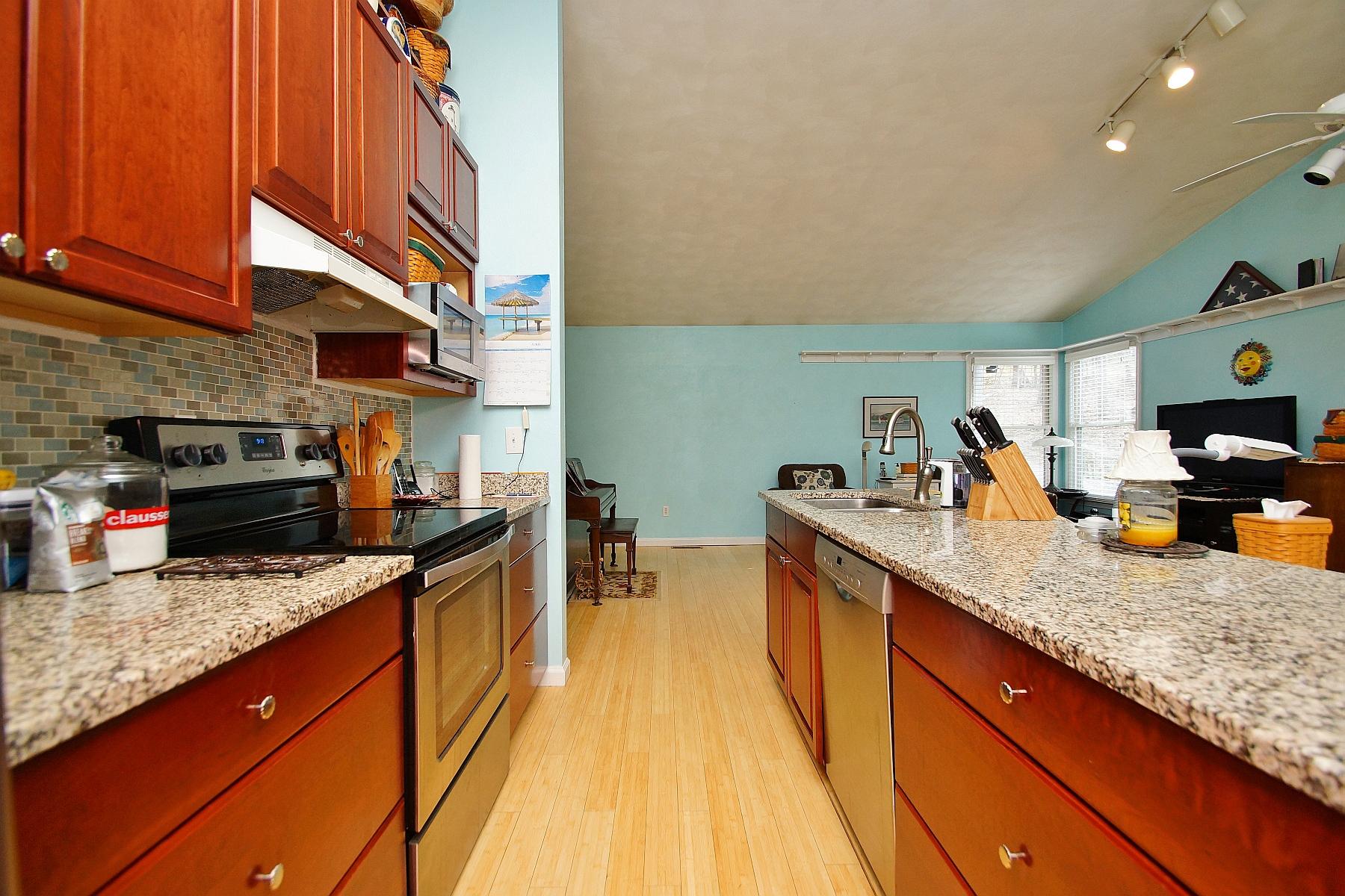 204 Pine Ridge Road Hardy, VA 24101 - Photo 13 of 43 DSC00435