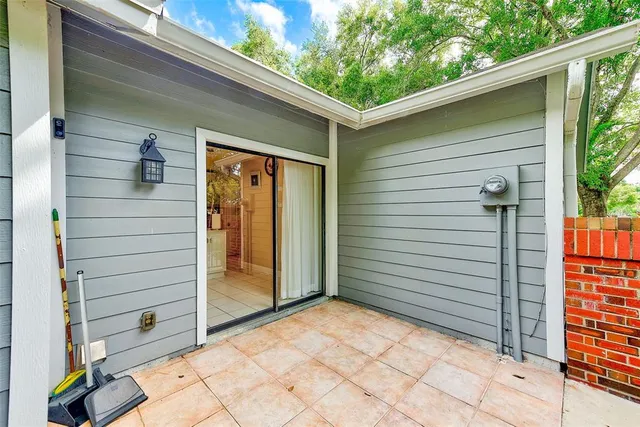 $334,982 | 2728 Bentley Drive, Palm Harbor, FL 34684