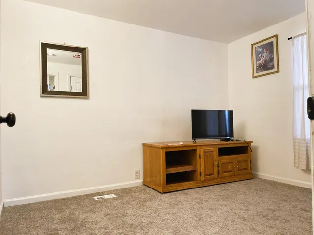 $172,000 | 604 Pringle Avenue, Unit 94, Galt, CA 95632