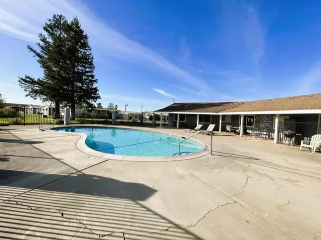 $172,000 | 604 Pringle Avenue, Unit 94, Galt, CA 95632