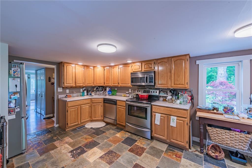 3280 Township Road North Huntingdon, PA 15642 - Photo 4 of 25 Gallery Image 4