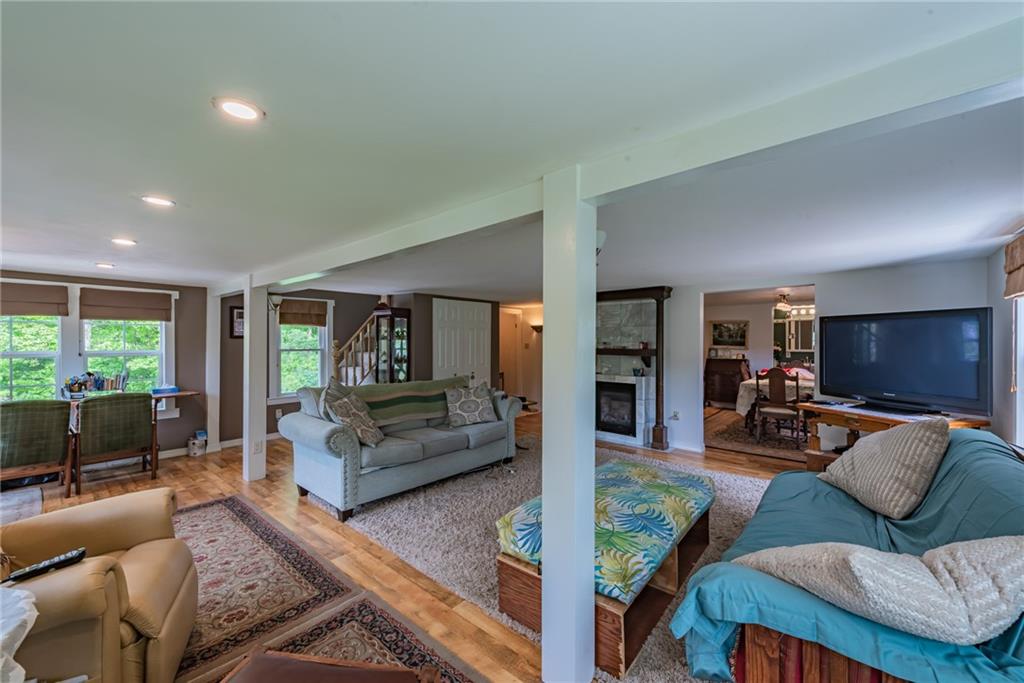 3280 Township Road North Huntingdon, PA 15642 - Photo 7 of 25 Gallery Image 7