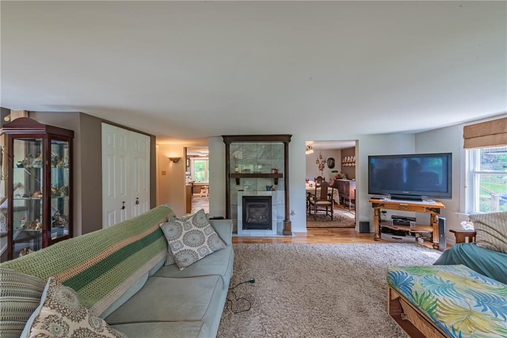 3280 Township Road North Huntingdon, PA 15642 - Photo 8 of 25 Gallery Image 8