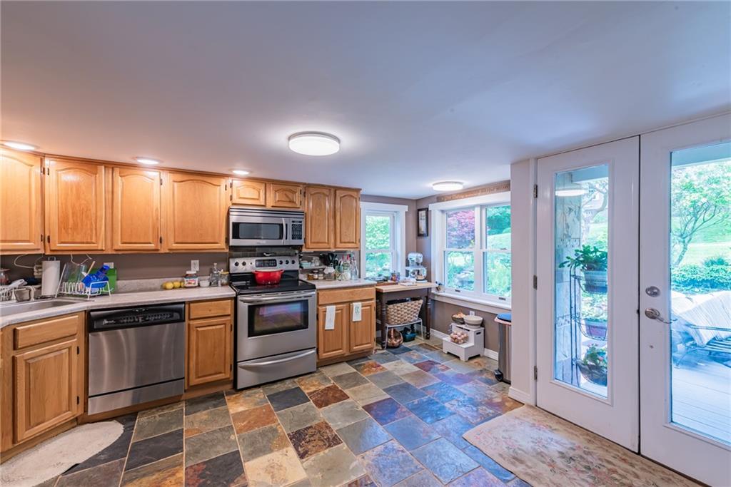 3280 Township Road North Huntingdon, PA 15642 - Photo 10 of 25 Gallery Image 10