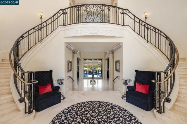 $12,300,000 | 940 Eagle Ridge Drive, Danville, CA 94506