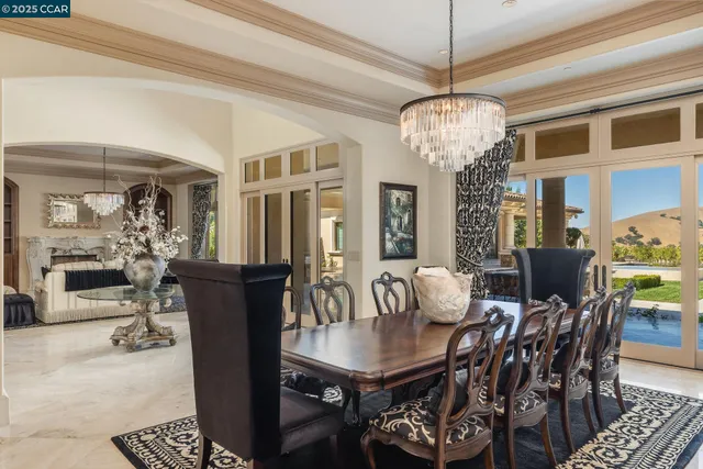 $12,300,000 | 940 Eagle Ridge Drive, Danville, CA 94506
