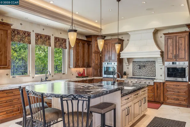 $12,300,000 | 940 Eagle Ridge Drive, Danville, CA 94506