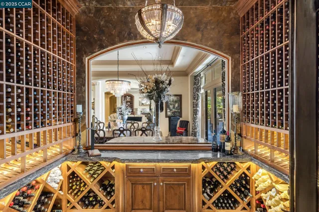 $12,300,000 | 940 Eagle Ridge Drive, Danville, CA 94506