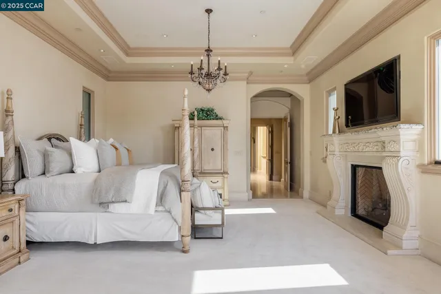 $12,300,000 | 940 Eagle Ridge Drive, Danville, CA 94506