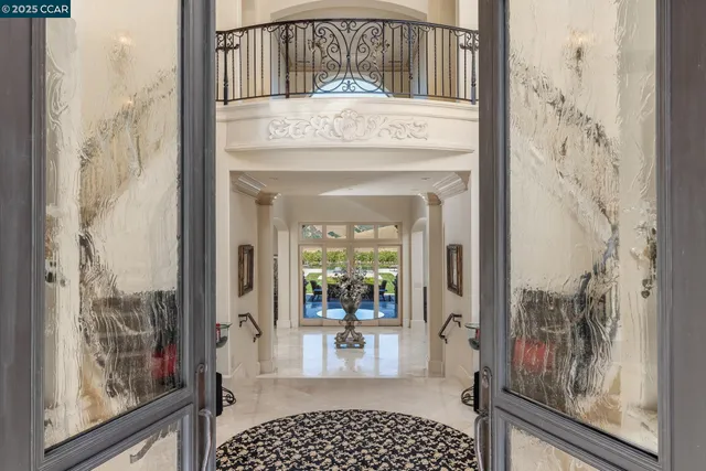 $12,300,000 | 940 Eagle Ridge Drive, Danville, CA 94506