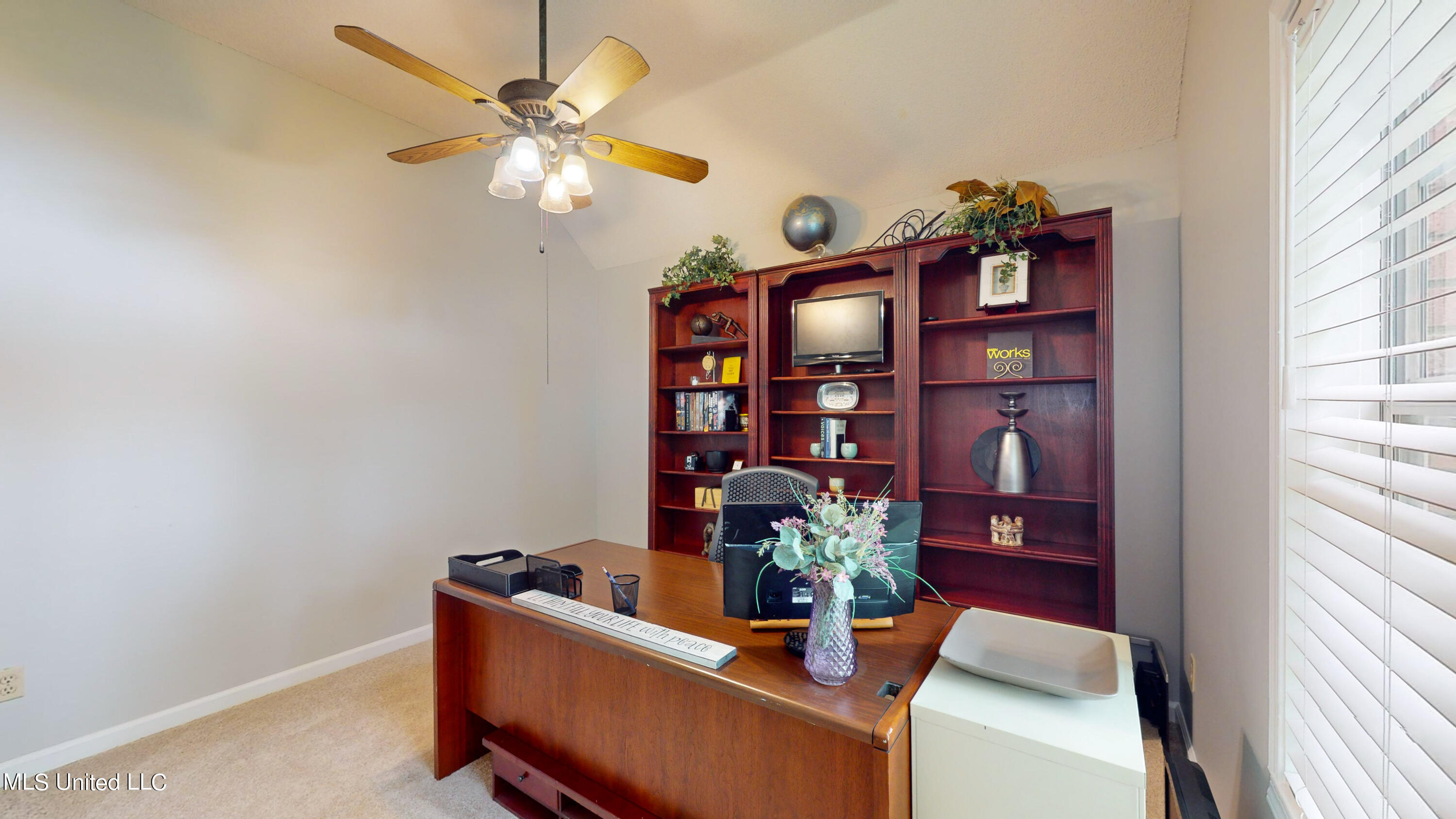 5295 Coleman Road Olive Branch, MS 38654 - Photo 12 of 41 office/4bedroom