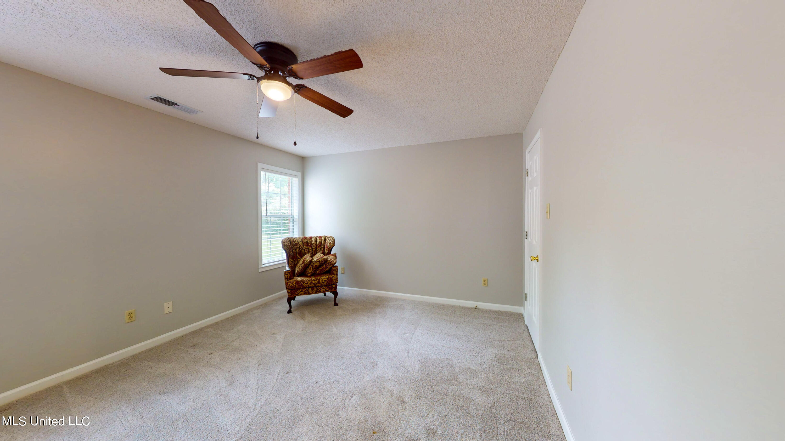 5295 Coleman Road Olive Branch, MS 38654 - Photo 24 of 41 2nd bedroom