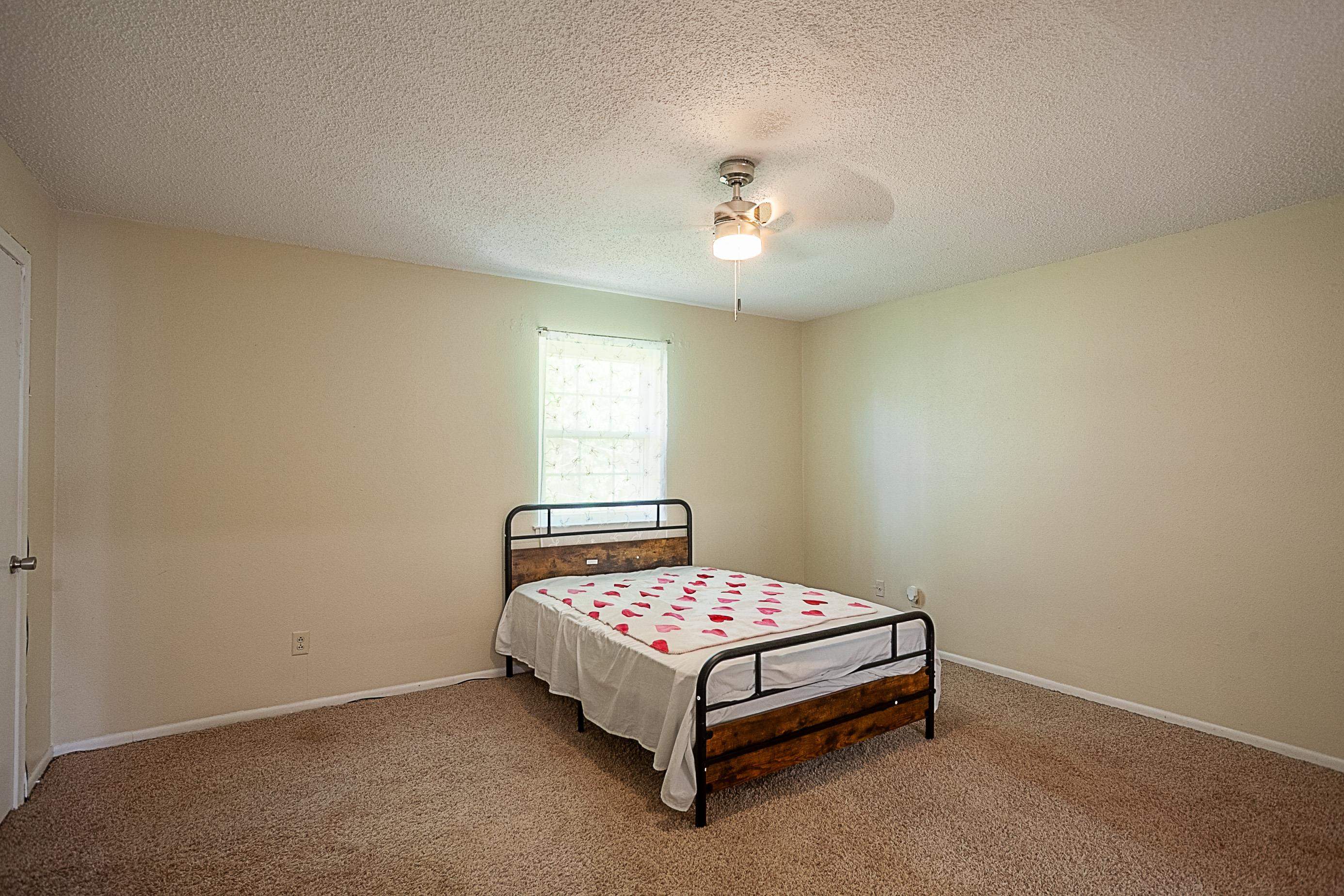 4150 Crow Road, Unit 10 Beaumont, TX 77706 - Photo 16 of 26 Gallery Image 16