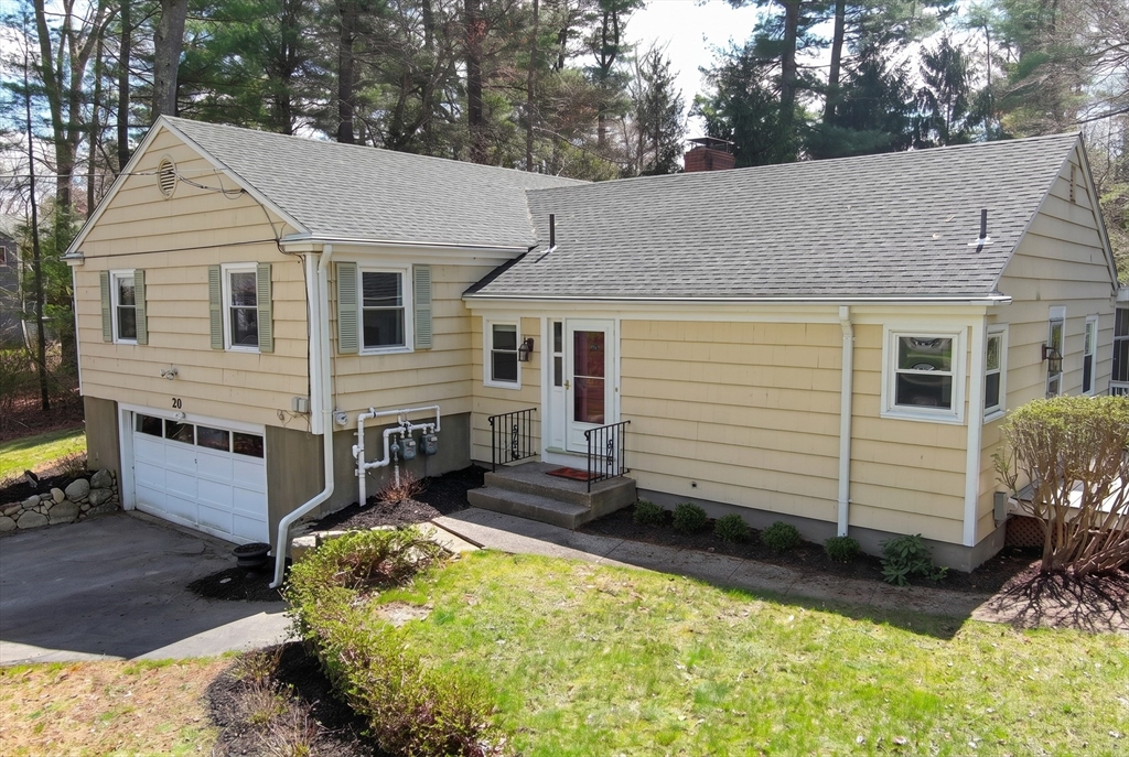 20 Birch Road Easton, MA 02375 - Photo 2 of 42