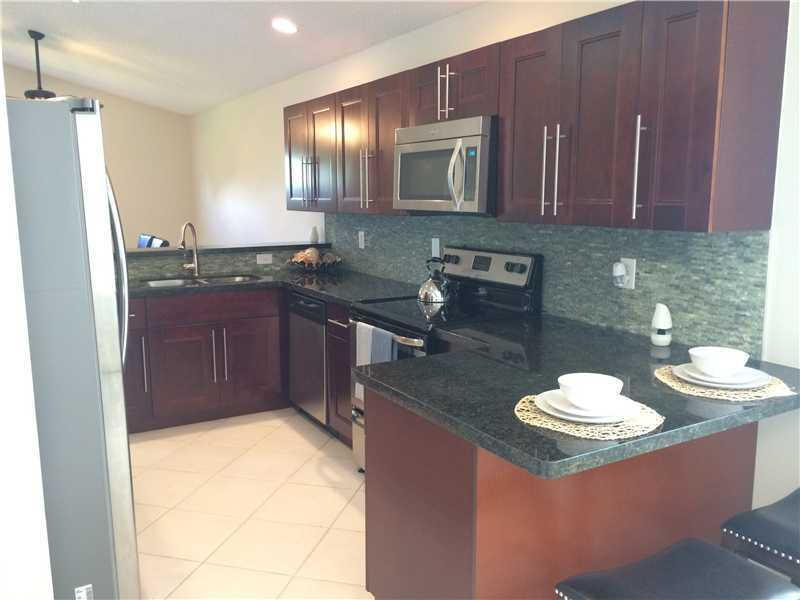 1773 Barnstable Road Wellington, FL 33414 - Photo 20 of 20 Kitchen