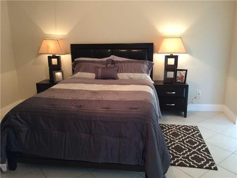 1773 Barnstable Road Wellington, FL 33414 - Photo 8 of 20 MB