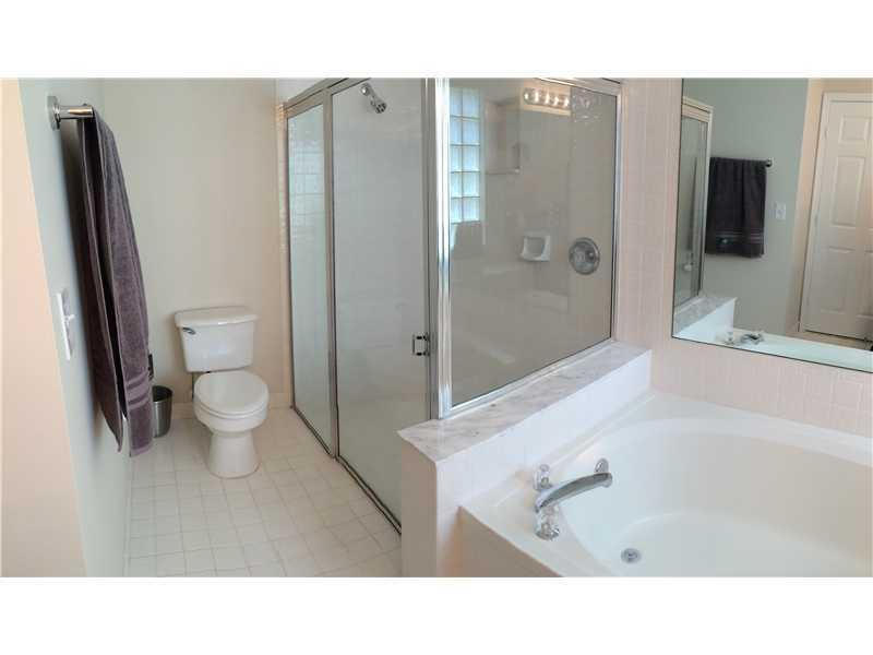 1773 Barnstable Road Wellington, FL 33414 - Photo 10 of 20 M Bath