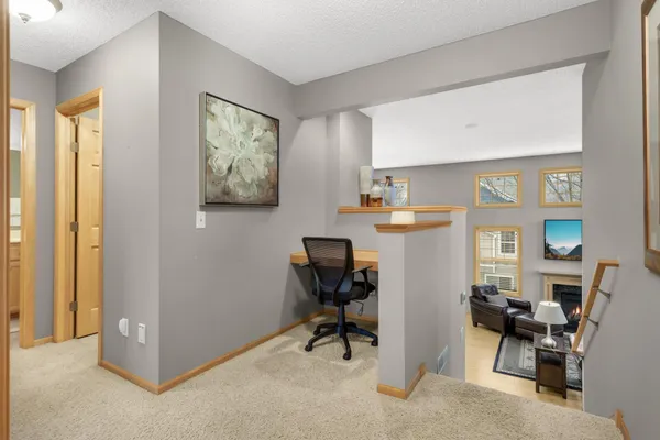 $345,000 | 3190 Frontier Drive, Woodbury, MN 55129