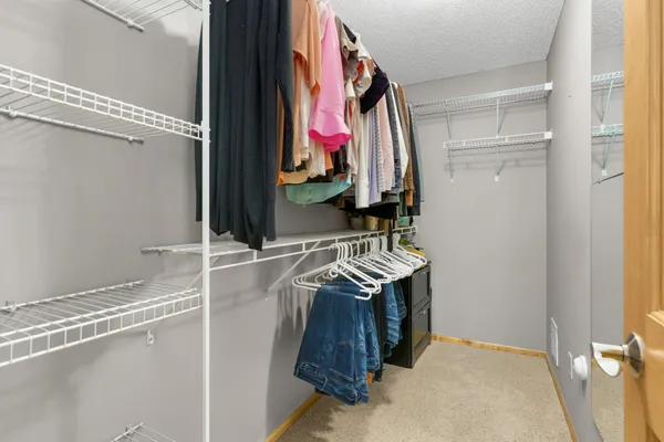 $345,000 | 3190 Frontier Drive, Woodbury, MN 55129