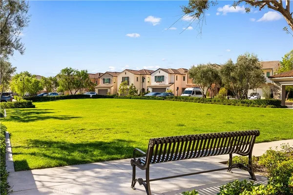 $2,550,000 | 217 Piazza, Irvine, CA 92602